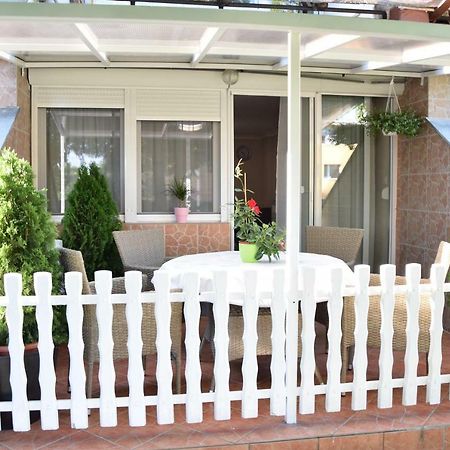 Judit Apartman Dombovar-Gunaras Dış mekan fotoğraf